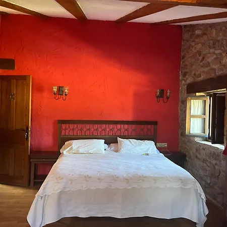 Country house Posadaochohermanas Las Fraguas